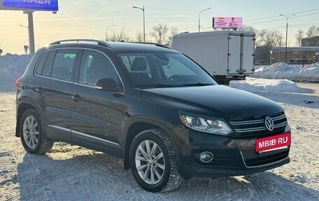 Volkswagen Tiguan I, 2015 год, 1 700 000 рублей, 2 фотография