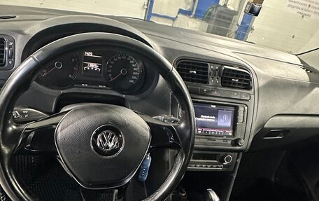 Volkswagen Polo VI (EU Market), 2016 год, 1 090 000 рублей, 7 фотография