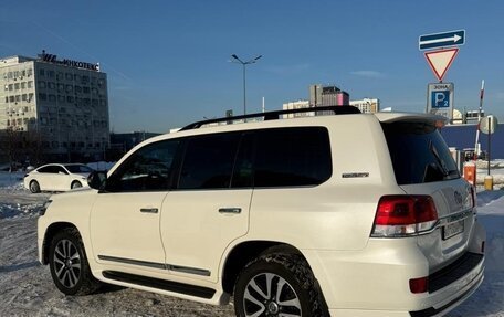 Toyota Land Cruiser 200, 2018 год, 7 450 000 рублей, 4 фотография