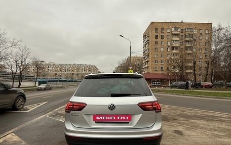 Volkswagen Tiguan II, 2018 год, 2 650 000 рублей, 4 фотография