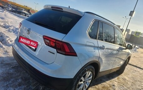 Volkswagen Tiguan II, 2020 год, 2 770 000 рублей, 9 фотография