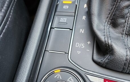 Volkswagen Tiguan II, 2020 год, 2 770 000 рублей, 24 фотография