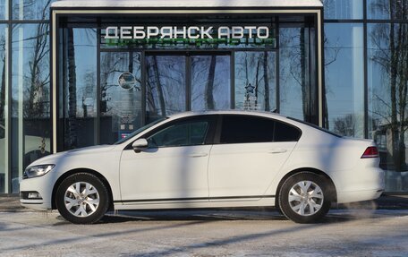 Volkswagen Passat B8 рестайлинг, 2017 год, 1 850 000 рублей, 2 фотография