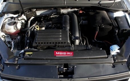 Volkswagen Passat B8 рестайлинг, 2017 год, 1 850 000 рублей, 22 фотография