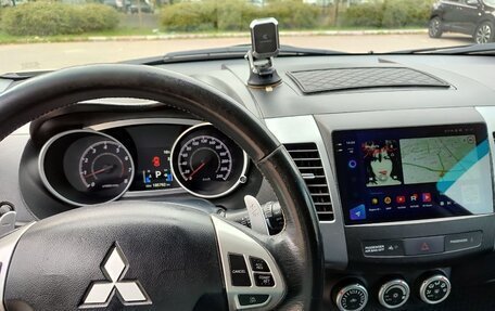 Mitsubishi Outlander III рестайлинг 3, 2008 год, 1 020 000 рублей, 15 фотография