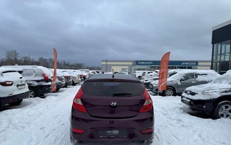 Hyundai Solaris II рестайлинг, 2011 год, 529 000 рублей, 7 фотография