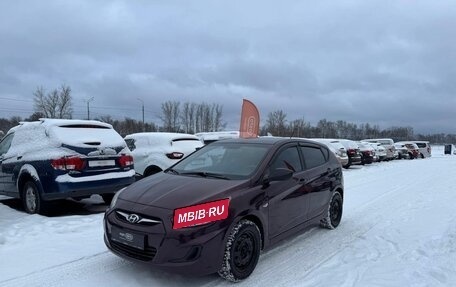 Hyundai Solaris II рестайлинг, 2011 год, 529 000 рублей, 1 фотография