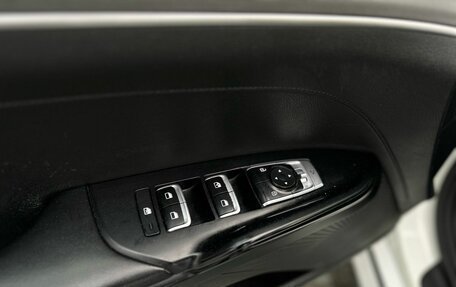 KIA K5, 2020 год, 1 750 000 рублей, 12 фотография