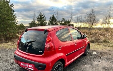 Peugeot 107 I рестайлинг, 2011 год, 380 000 рублей, 7 фотография