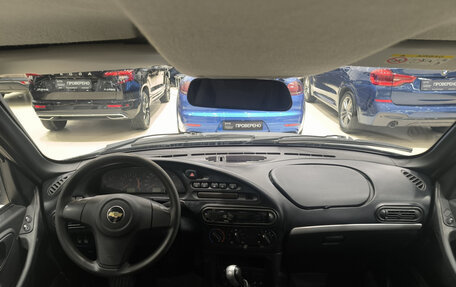 Chevrolet Niva I рестайлинг, 2016 год, 599 000 рублей, 14 фотография