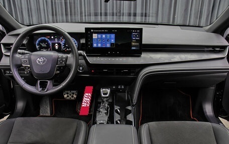 Toyota Camry, 2024 год, 4 298 000 рублей, 14 фотография