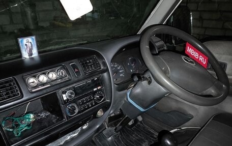 Mazda Bongo IV, 2004 год, 380 000 рублей, 5 фотография