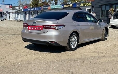 Toyota Camry, 2018 год, 2 550 000 рублей, 3 фотография