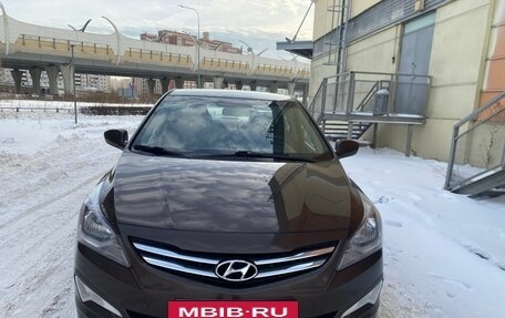 Hyundai Solaris II рестайлинг, 2016 год, 945 000 рублей, 3 фотография