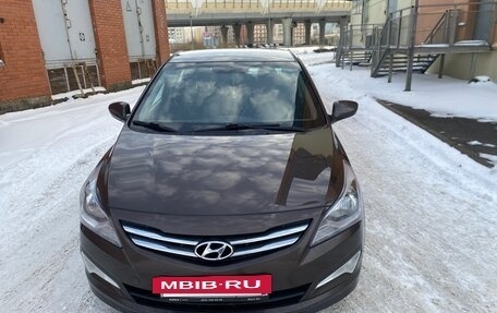 Hyundai Solaris II рестайлинг, 2016 год, 945 000 рублей, 13 фотография