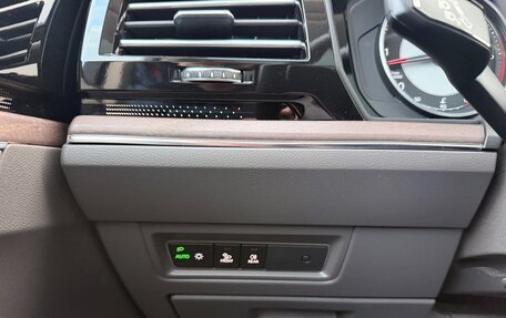 Volkswagen Touareg III, 2019 год, 4 499 000 рублей, 20 фотография