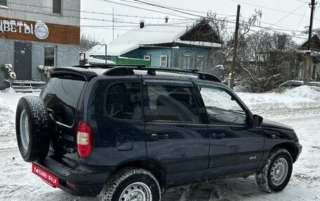 Chevrolet Niva I рестайлинг, 2004 год, 315 000 рублей, 4 фотография