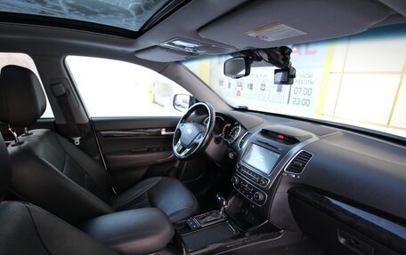 KIA Sorento II рестайлинг, 2015 год, 1 995 000 рублей, 17 фотография