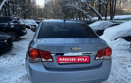 Chevrolet Cruze II, 2011 год, 550 000 рублей, 3 фотография