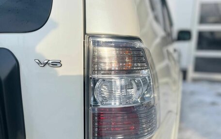 Mitsubishi Pajero IV, 2008 год, 1 300 000 рублей, 16 фотография