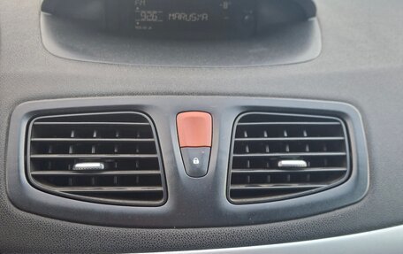 Renault Fluence I, 2010 год, 500 000 рублей, 9 фотография