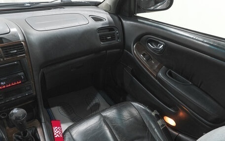 Nissan Maxima VIII, 2001 год, 349 000 рублей, 11 фотография