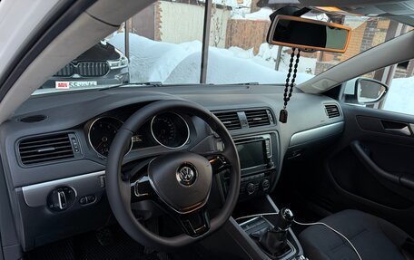 Volkswagen Jetta VI, 2015 год, 995 000 рублей, 8 фотография