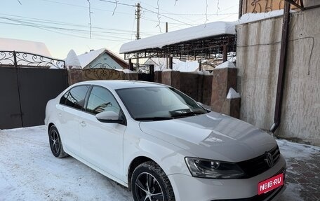 Volkswagen Jetta VI, 2015 год, 995 000 рублей, 5 фотография