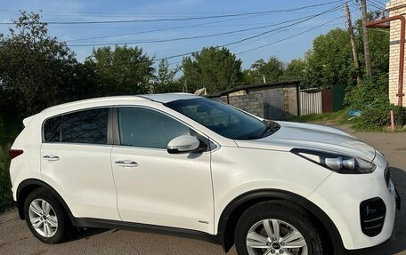 KIA Sportage IV рестайлинг, 2018 год, 2 200 000 рублей, 2 фотография