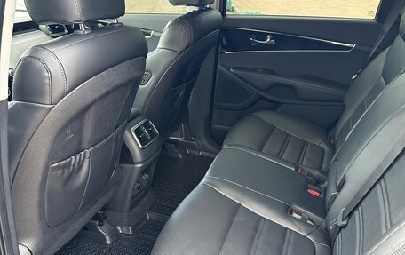 KIA Sorento III Prime рестайлинг, 2018 год, 2 990 000 рублей, 15 фотография