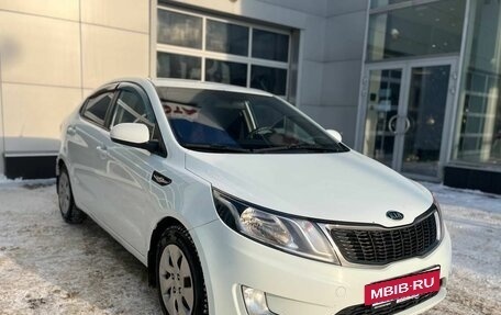 KIA Rio III рестайлинг, 2012 год, 820 000 рублей, 2 фотография