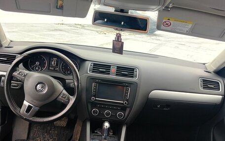 Volkswagen Jetta VI, 2013 год, 724 000 рублей, 9 фотография