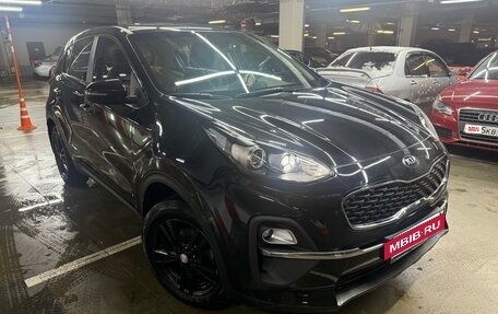 KIA Sportage IV рестайлинг, 2020 год, 2 350 000 рублей, 4 фотография