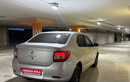 Renault Logan II, 2017 год, 740 000 рублей, 6 фотография