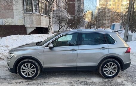 Volkswagen Tiguan II, 2017 год, 2 230 000 рублей, 4 фотография