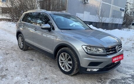 Volkswagen Tiguan II, 2017 год, 2 230 000 рублей, 2 фотография
