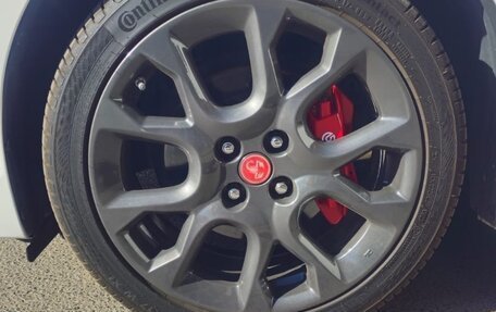 Fiat 124 Spider I, 2018 год, 2 750 000 рублей, 11 фотография