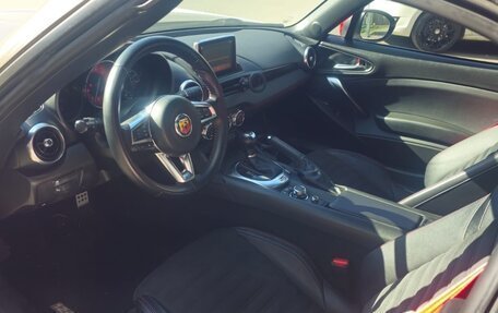 Fiat 124 Spider I, 2018 год, 2 750 000 рублей, 9 фотография