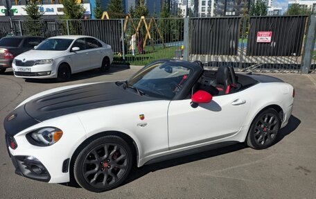 Fiat 124 Spider I, 2018 год, 2 750 000 рублей, 15 фотография
