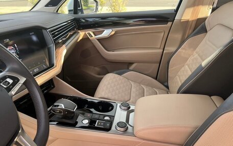 Volkswagen Touareg III, 2021 год, 8 200 000 рублей, 12 фотография