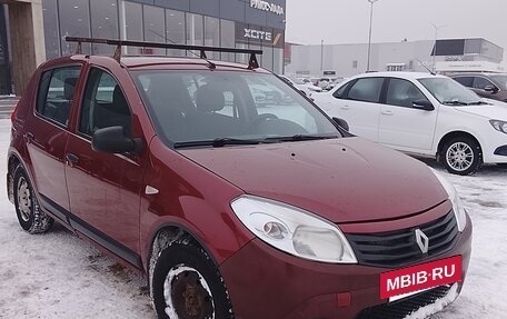 Renault Sandero I, 2013 год, 400 000 рублей, 2 фотография