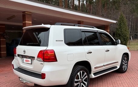 Toyota Land Cruiser 200, 2014 год, 3 900 000 рублей, 9 фотография