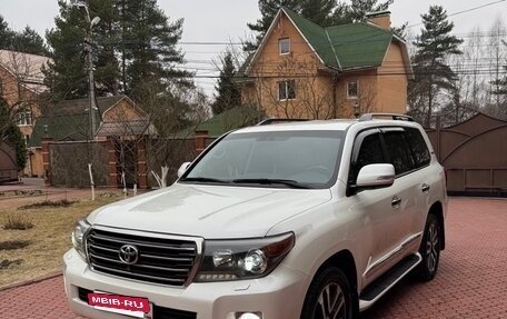 Toyota Land Cruiser 200, 2014 год, 3 900 000 рублей, 6 фотография