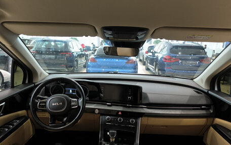 KIA Carnival, 2022 год, 3 650 000 рублей, 17 фотография