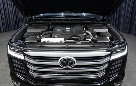 Toyota Land Cruiser, 2023 год, 13 998 000 рублей, 9 фотография