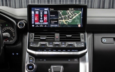 Toyota Land Cruiser, 2023 год, 13 998 000 рублей, 16 фотография