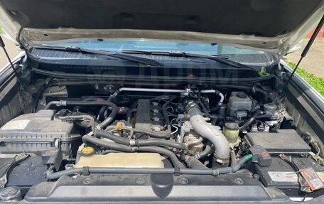 Toyota Land Cruiser Prado 150 рестайлинг 2, 2011 год, 2 200 000 рублей, 15 фотография