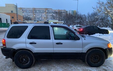 Ford Escape II, 2002 год, 400 000 рублей, 2 фотография