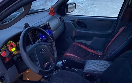 Ford Escape II, 2002 год, 400 000 рублей, 9 фотография