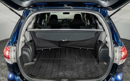 Toyota Wish II, 2011 год, 1 370 000 рублей, 18 фотография